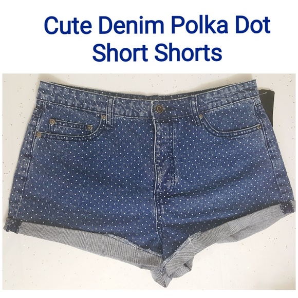 Forever 21 Pants - 💥3 for $15 Cute Denim Tiny Polka Dot Short Shorts